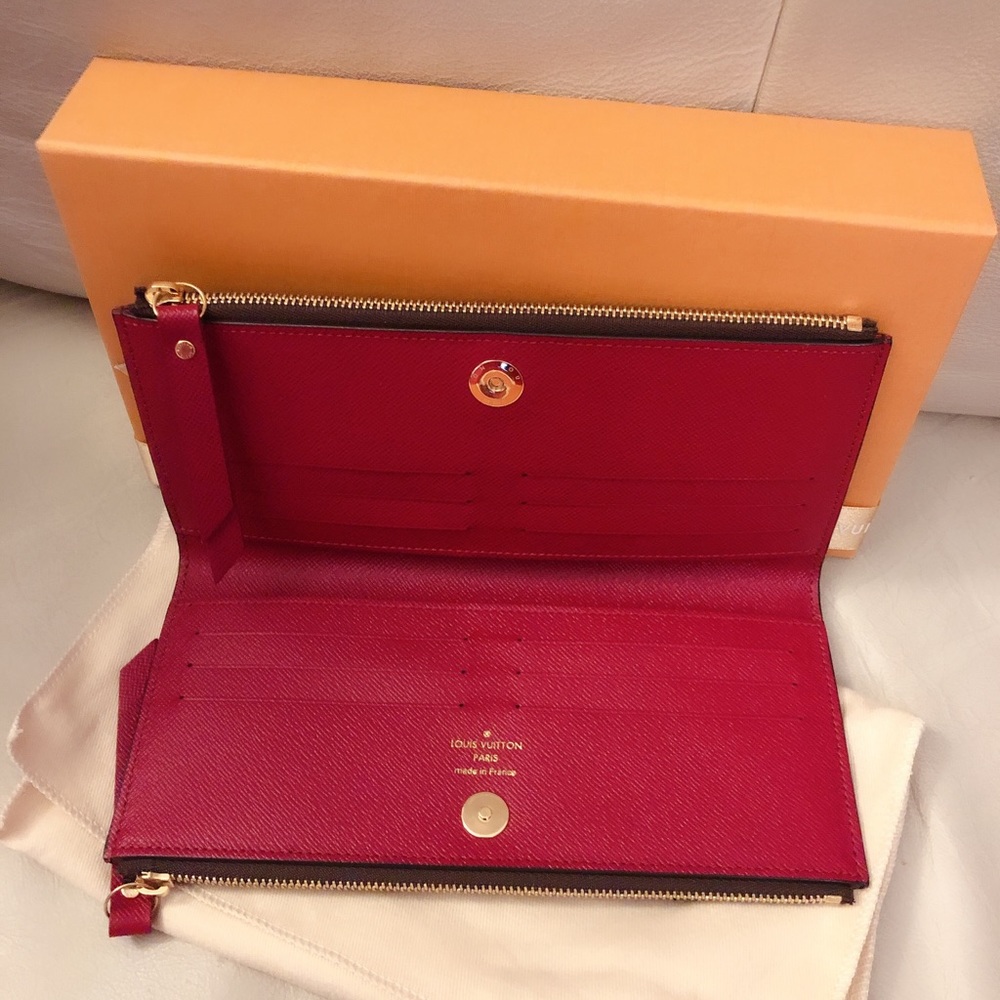 Authentic LV long wallet - Picture 2 of 7